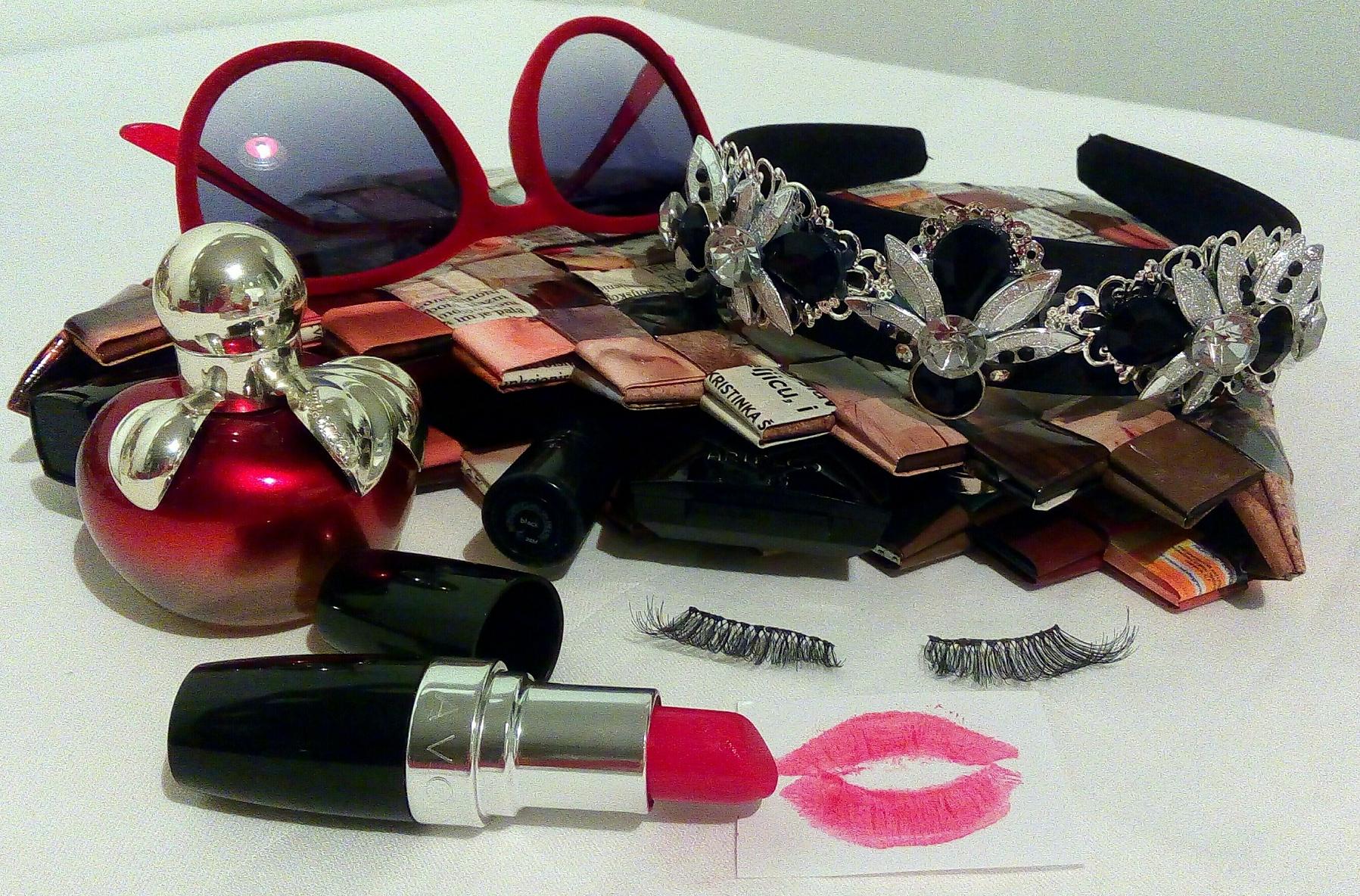 handmade with love by vr